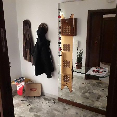 Annabelle'S Apartment Torre del Greco Luaran gambar