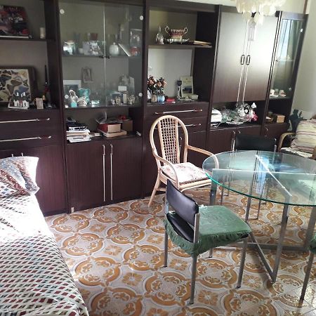 Annabelle'S Apartment Torre del Greco Luaran gambar